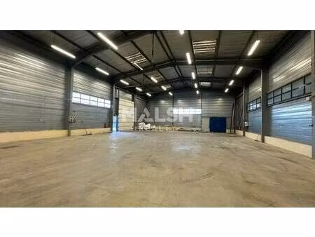 location local d’activités saint georges de reneins 69830 570m²