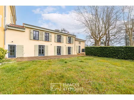 vente maison 9 pièces 245 m² saint-genis-laval (69230)