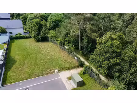 terrain 530m2 - bourg de st philibert