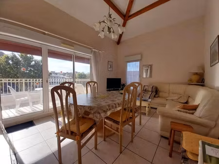 location appartement 3 pièces 82 m² à agde (34300)