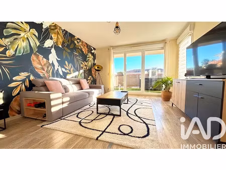 appartement à puget-sur-argens (83480)