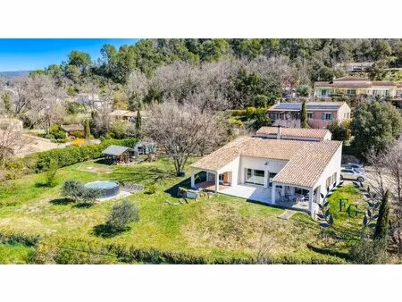 villa récente avec vue dégagée - 2000m2 - salernes