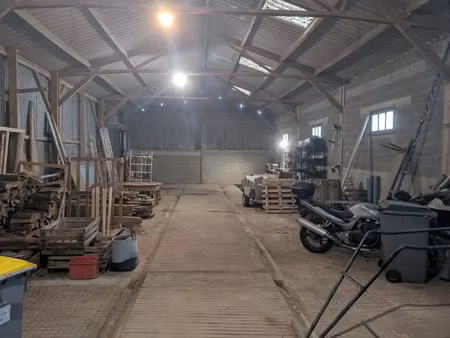 vente garage et parking à angles (85750) : à vendre / 200m² angles