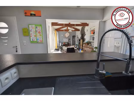 vente maison à pauillac (33250) : à vendre / 127m² pauillac