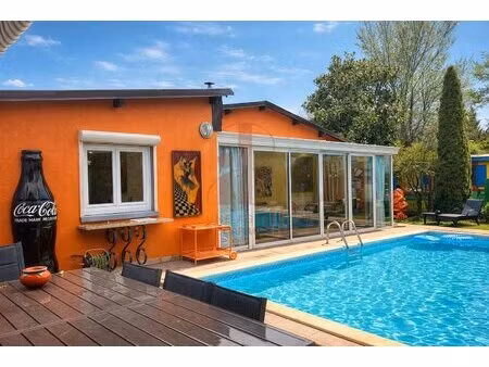 comme nulle part ailleurs : maison d’artiste atypique au cœur de barbizon