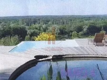 chartrettes  proximité gare et toutes commdités - maison d'architete 228 m² / jardin...