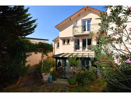 vente maison 5 pièces 148.48 m² à chatou (78400)  875 000 €