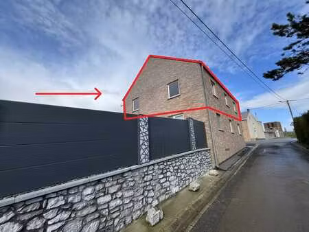 très bel appartement avec 2 chambres à 6567 labuissière