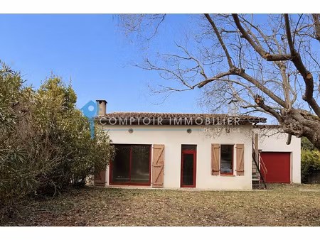 maison 114 m2 sur un terrain de 1617 m2