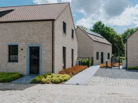 maison à louer à kessenich € 1.400 (lmkt3) | zimmo