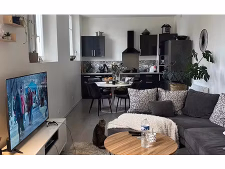 location appartement  74 m² t-3 à le mans  750 €