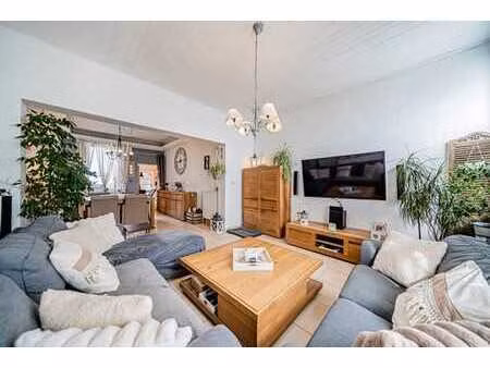 l'évidence vous propose ... 0499/38.93.42