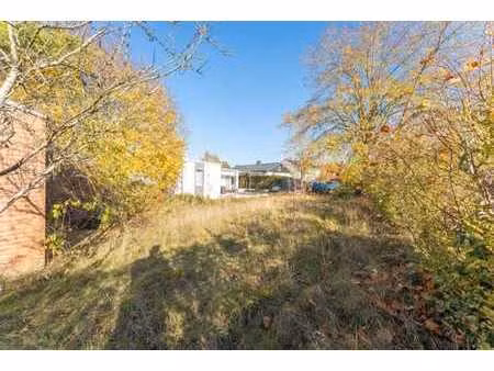 chenois : terrain à bâtir avec garage - poss. 6%