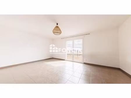 maison t4 de 88 m² construite en 2012 avec terrasse et jardin