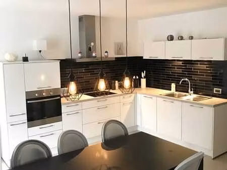 appartement lumineux de 78 m² avec terrasse – ampsin