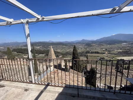 proche vaison - mur commerciaux 90m2 avec vue panormaique