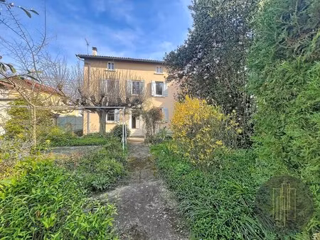 exclusivité - villefranche - maison de charme 4 chambres  terrain 926 m²
