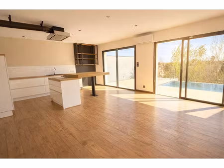 vente maison 4 pièces 95 m² bellegarde (30127)