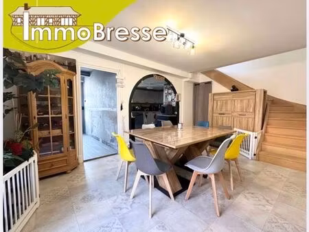 maison de village 5 pièces 120 m²