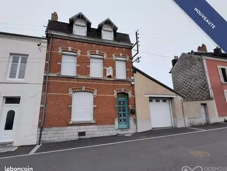 maison 8 pièces 182 m²