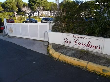 garage fermé 20m2 motte du couchant