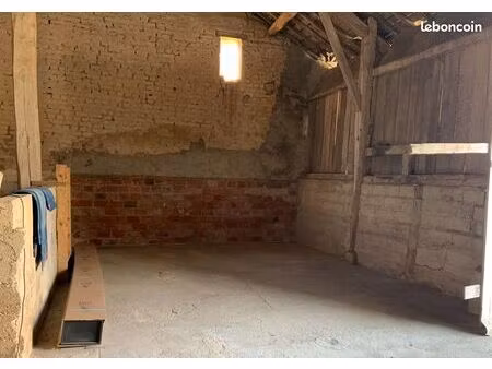 espace de stockage sécurisé dans grange saine