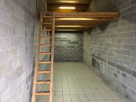 à louer grand garage entrepôt garde meubles