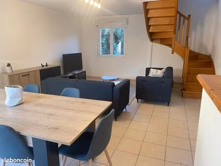 maison meublée avec jardin dans résidence sécurisée