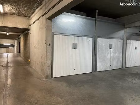 garage / box fermé - 15m2