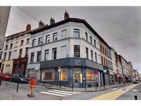 rue blaes - commerce ± 122m²