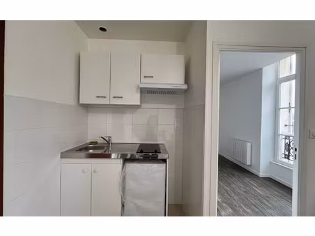 location appartement  m² t-2 à charly-sur-marne  500 €