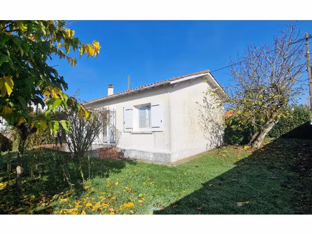 maison port-des-barques m² t-4 à vendre  169 900 €