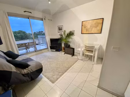 location appartement 1 pièce 25 m² à carry-le-rouet (13620)