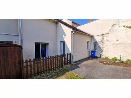 gallardon - centre ville - appartement f4 de 73.20 m²