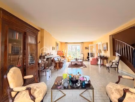 maison de 184 47 m² à aigremont