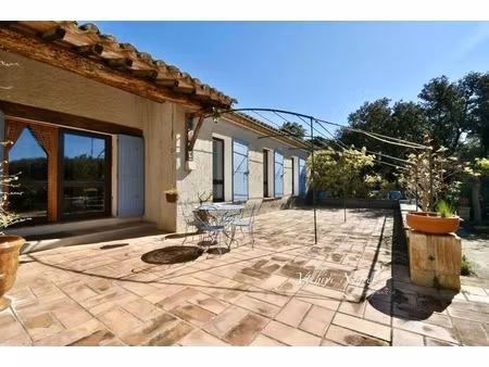 maison de plain-pied  4 chambres à vendre aureille (13)