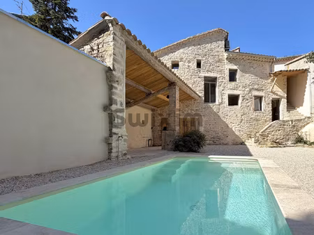 maison de village de 145 m2 rénovée avec piscine