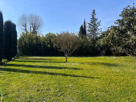 vente terrain 950 m² à vernègues (13116)  255 000 €