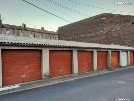 lot de 24 garages box sur saint-chamond