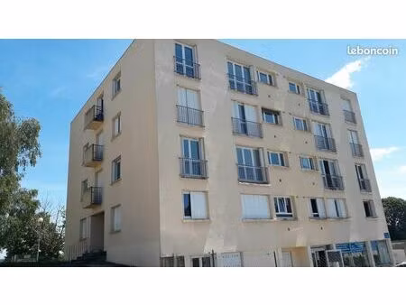 loue t3 + garage  chu