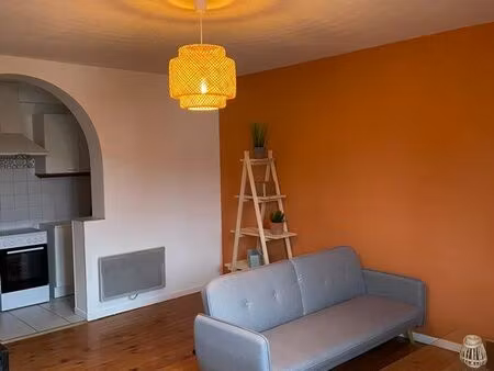 appartement t2 rénové meublée