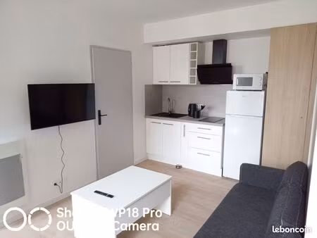 studio à louer bourg de secondigny