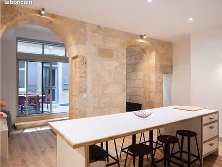appartement 5 pièces 14 m²