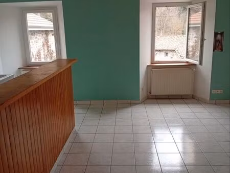 charmant t2 45m2 avec extérieur