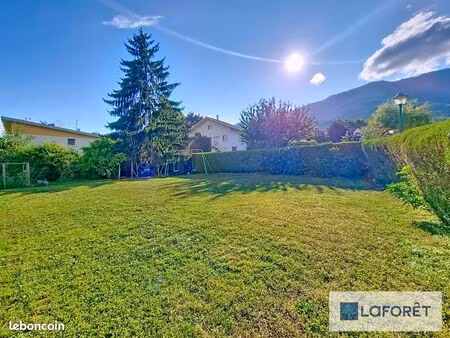 terrain constructible