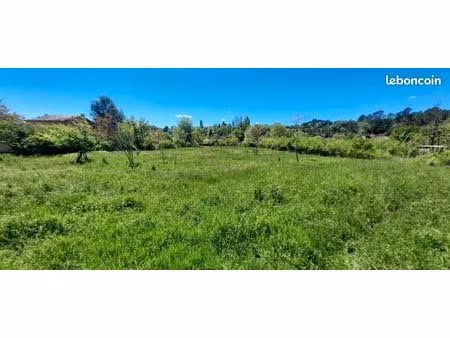 terrain 577 m² tourves