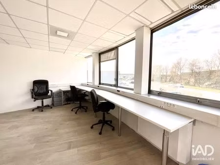 murs commerciaux 121 m² miribel