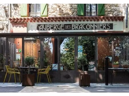 auberge bar restaurant