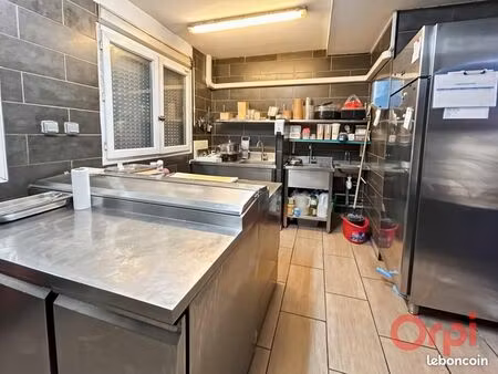 commerce six fours les plages