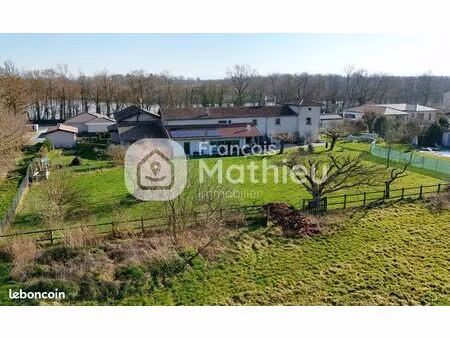 maison 6 pièces 273 m²